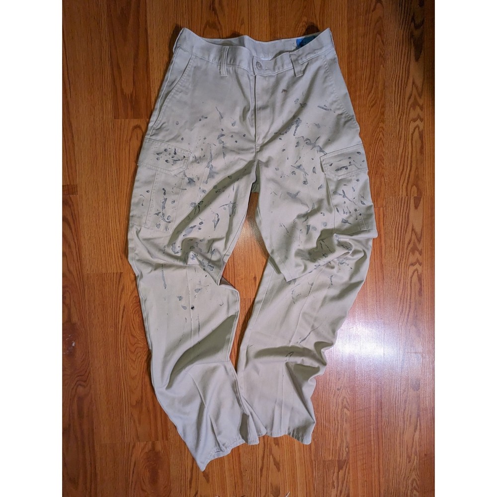 Cintas Paint-Splattered Khaki Cargos